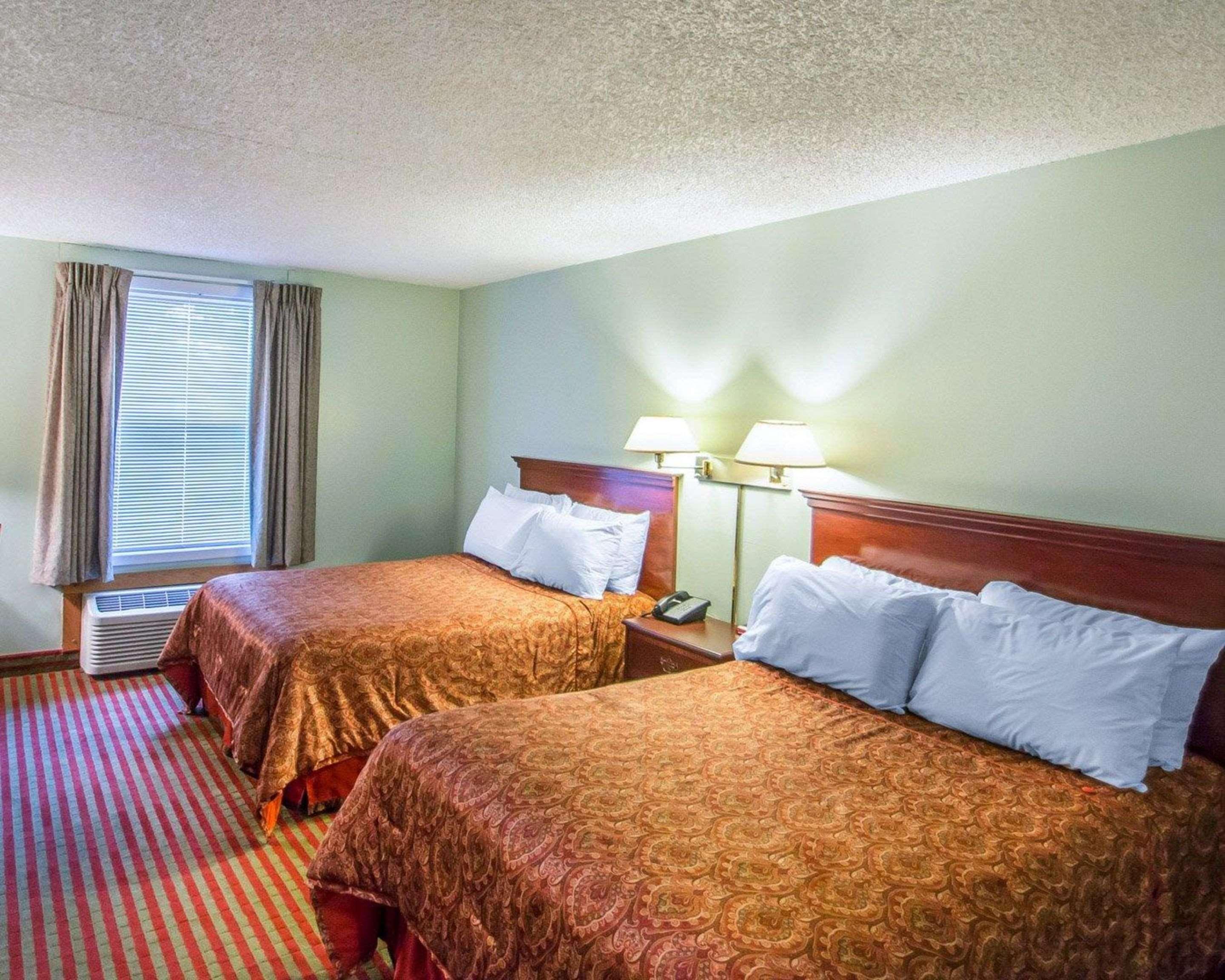 Lakeville 翠湖罗德威旅馆酒店 外观 照片
